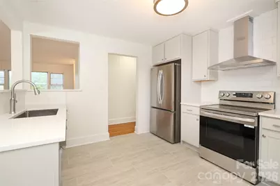 1720 Miles Court, Charlotte, NC 28216 - Photo 8