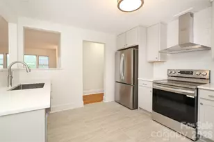 1720 Miles Ct, Charlotte, NC 28216 - Photo 8