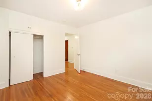 1720 Miles Ct, Charlotte, NC 28216 - Photo 20