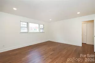 1720 Miles Ct, Charlotte, NC 28216 - Photo 12
