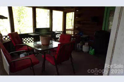 216 Paradise Road, Hendersonville, NC 28792 - Photo 28
