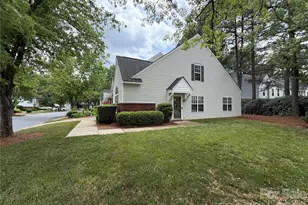 10206 University Park Ln, Charlotte, NC 28213 - Photo 32