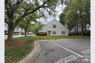 10206 University Park Lane, Charlotte, NC 28213 - Photo 2