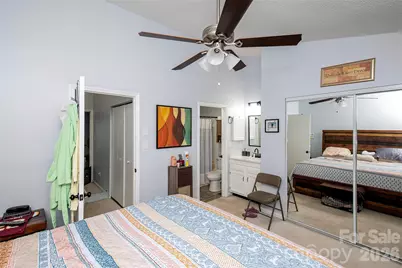 6137 Windsor Gate Lane, Charlotte, NC 28215 - Photo 12