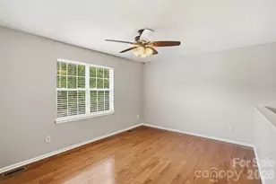 6914 Weirton Pl, Charlotte, NC 28226 - Photo 18