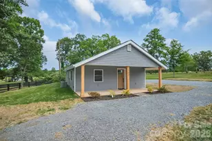 2702 W Stage Coach Trail, Shelby, NC 28150 - Photo 6