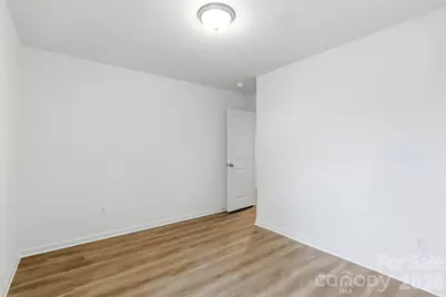 443 Dawn Circle, Charlotte, NC 28213 - Photo 18