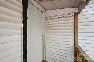 1018 W 5th Ave, Gastonia, NC 28052 - Photo 20