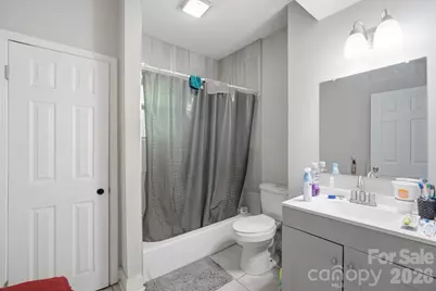 1018 W 5th Avenue, Gastonia, NC 28052 - Photo 16