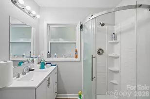 1018 W 5th Ave, Gastonia, NC 28052 - Photo 12