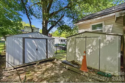 1018 W 5th Avenue, Gastonia, NC 28052 - Photo 24