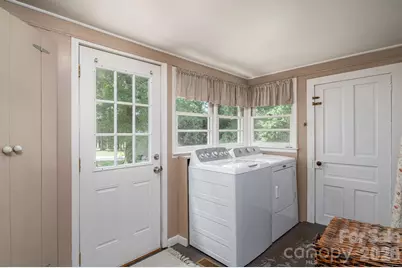 306 W Old Post Road, Cherryville, NC 28021 - Photo 16