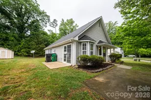 6627 Nevin Glen Dr, Charlotte, NC 28269 - Photo 16
