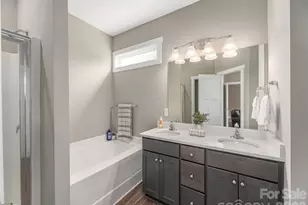 34 S Christie Ct, Fletcher, NC 28732 - Photo 16