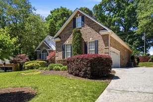 2640 Willowbrook Dr, Matthews, NC 28104 - Photo 2