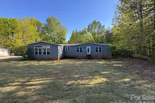 135 Benton Rd, Kings Mountain, NC 28086 - Photo 2