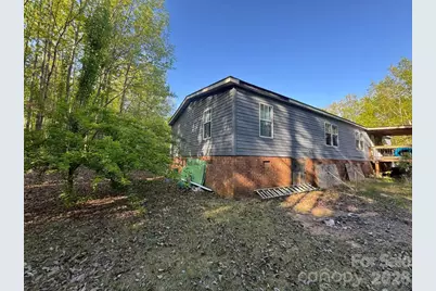 135 Benton Road, Kings Mountain, NC 28086 - Photo 6