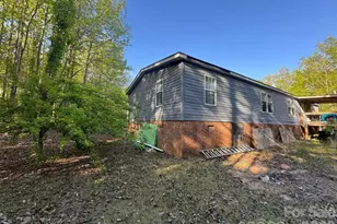 135 Benton Rd, Kings Mountain, NC 28086 - Photo 6