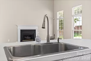 10425 Quiet Bay Ct, Charlotte, NC 28278 - Photo 18