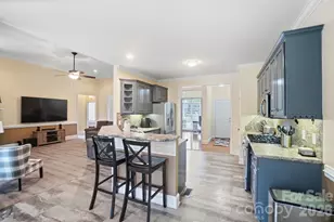 8000 Tottenham Dr, Harrisburg, NC 28075 - Photo 16