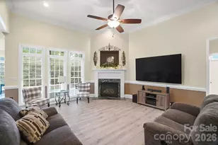8000 Tottenham Dr, Harrisburg, NC 28075 - Photo 8