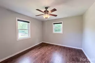 186 Jasmine Cir, Troutman, NC 28166 - Photo 10