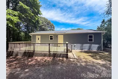 186 Jasmine Circle, Troutman, NC 28166 - Photo 2