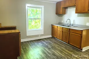 1502 Duncan Dr, Dallas, NC 28034 - Photo 2