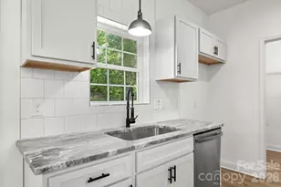 70 McCorkle St, York, SC 29745 - Photo 10
