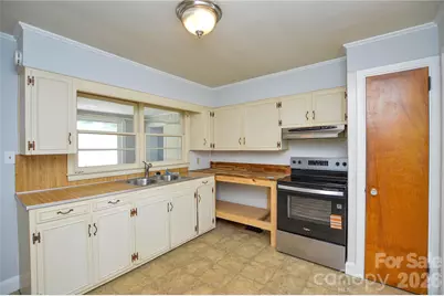 605 Gillsbrook Road, Lancaster, SC 29720 - Photo 8