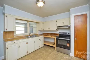 605 Gillsbrook Rd, Lancaster, SC 29720 - Photo 8