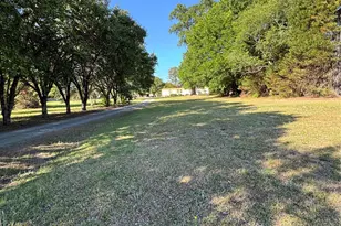 3227 Pleasant Plains Rd, Matthews, NC 28105 - Photo 1