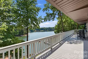 1113 Palmyra Dr, Tega Cay, SC 29708 - Photo 20