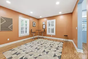 327 Campus St, Charlotte, NC 28216 - Photo 24