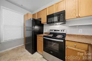 18730 Nautical Dr, Cornelius, NC 28031 - Photo 4