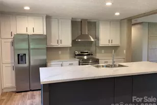 2226 Harris Henrietta Rd, Mooresboro, NC 28114 - Photo 18