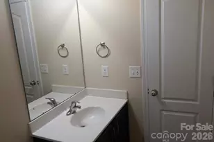 5942 Timbertop Ln, Charlotte, NC 28215 - Photo 24