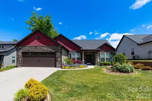 407 Bell Lily Dr, Weaverville, NC 28787 - Photo 2