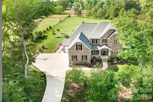 2054 Belle Grove Dr, Marvin, NC 28173 - Photo 2