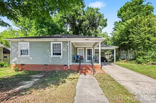 303 N White St, Lancaster, SC 29720 - Photo 1