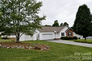 5139 Silver Tree Trail, Conover, NC 28613 - Photo 2