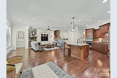 1044 Wessington Manor Lane, Fort Mill, SC 29715 - Photo 6