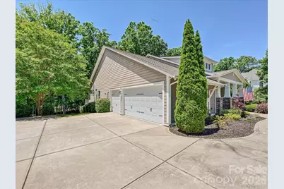 1044 Wessington Manor Lane, Fort Mill, SC 29715 - Photo 36