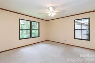 1010 Sharon Ridge Rd, Fairview, NC 28730 - Photo 14
