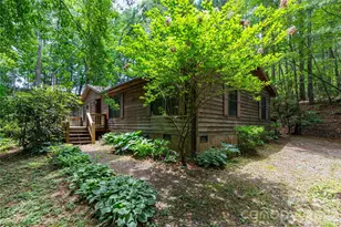1010 Sharon Ridge Rd, Fairview, NC 28730 - Photo 2