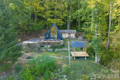 360 Banjo Branch Road, Burnsville, NC 28714 - Photo 8