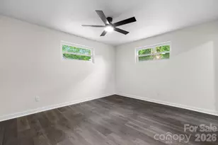 411 20th Ave NE, Hickory, NC 28601 - Photo 14