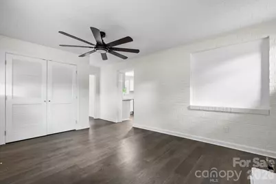 411 20th Avenue NE, Hickory, NC 28601 - Photo 16