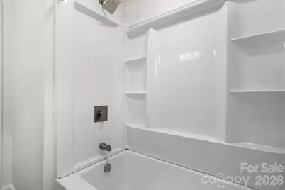 411 20th Avenue NE, Hickory, NC 28601 - Photo 20