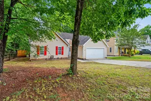 6312 Trysting Rd, Charlotte, NC 28227 - Photo 4